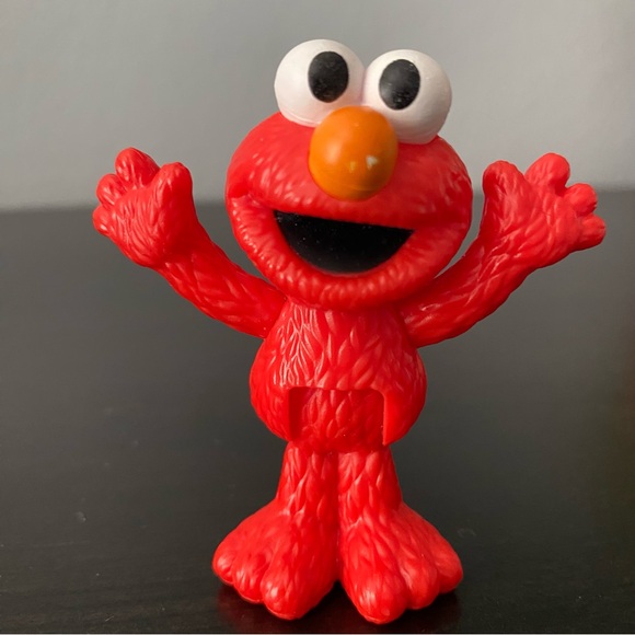 Sesame Street Neighborhood Friends, 6-piece Poseable Figurines - Picture 10 of 11